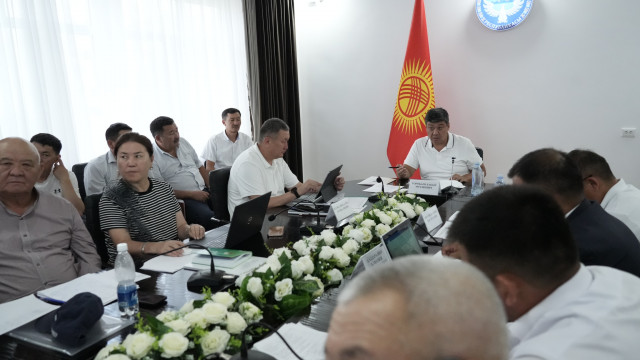 Зампред Кабмина Бакыт Торобаев провел совещание по развитию Ак-Суйского района Иссык-Кульской области до 2030 года в рамках реализации Национальной программы развития страны до 2030 года