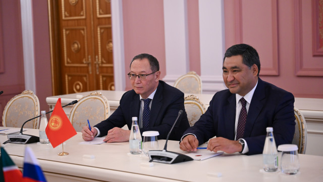 МинКаб Төрагасынын биринчи орун басары Данияр Амангелдиев Татарстандын Раиси Рустам Миннихановдун ант берүү аземине катышты